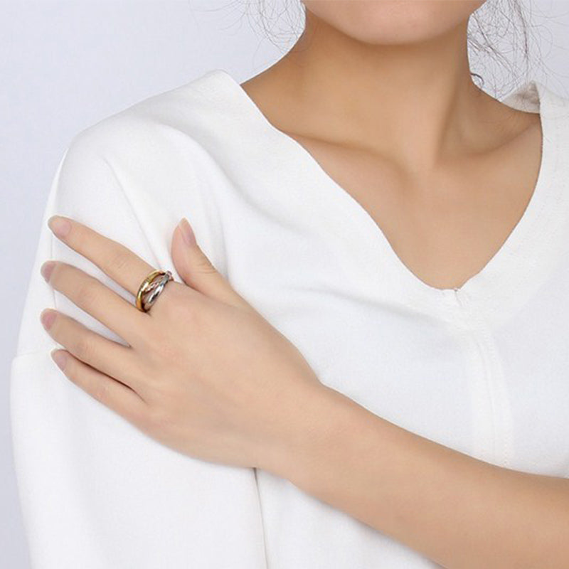 Classic Women's Round Ring